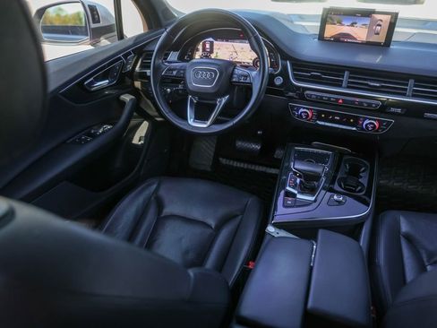 Used 2018 Audi Q7 3.0T Prestige w/ Prestige Package image 29