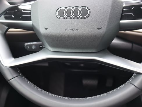 Used 2025 Audi Q5 Prestige AWD/4WD image 18
