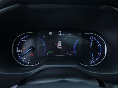 Used 2025 Toyota RAV4 XLE image 34