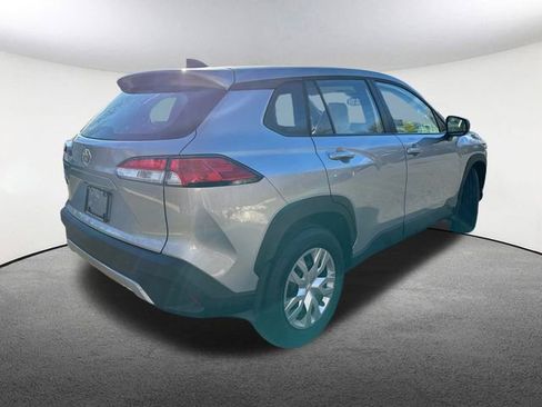 Certified 2025 Toyota Corolla Cross L image 15