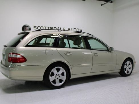 Used 2006 Mercedes-Benz E 500 4MATIC Wagon image 9