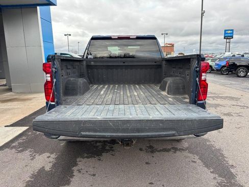 Used 2021 Chevrolet Silverado 1500 LT image 4