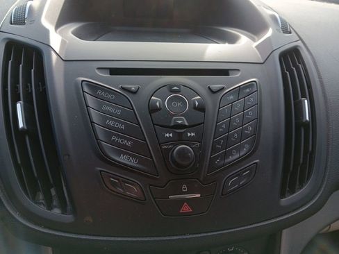 Used 2016 Ford Escape SE image 13