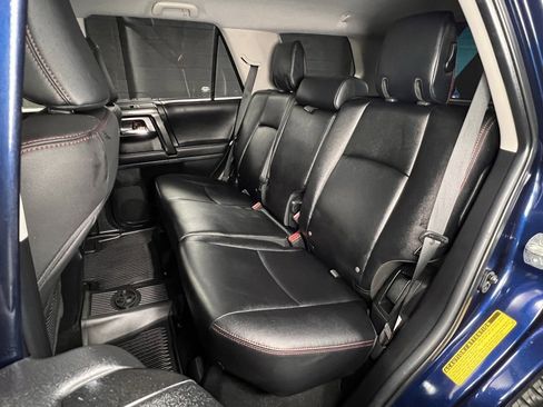 Used 2022 Toyota 4Runner TRD Off-Road Premium image 13