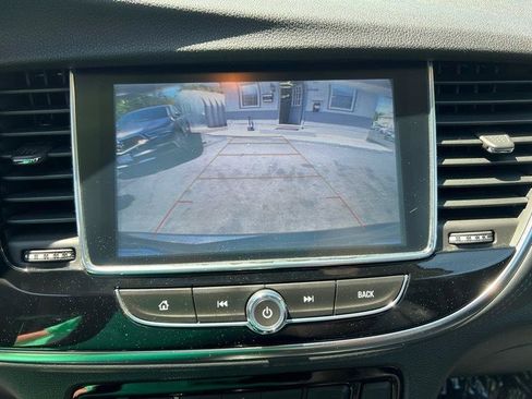 Used 2018 Buick Encore Essence w/ Experience Buick Package AWD/4WD image 16