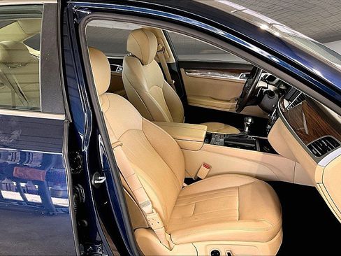 Used 2020 Genesis G80 3.8 RWD image 6