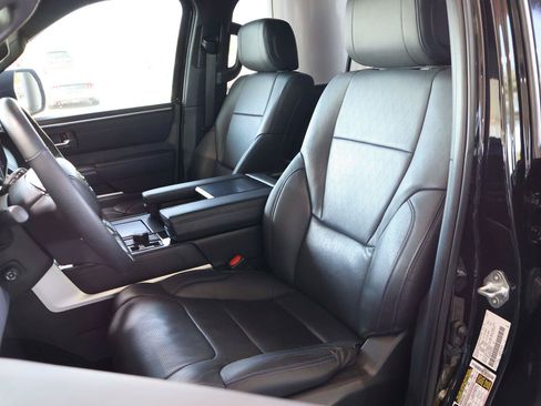Certified 2025 Toyota Sequoia Platinum AWD/4WD image 14