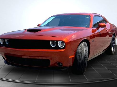 Used 2023 Dodge Challenger R/T w/ Plus Package RWD image 4