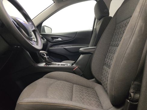 Used 2022 Chevrolet Equinox LT FWD image 17