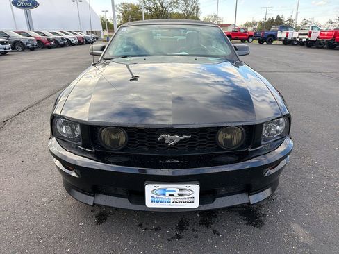 Used 2008 Ford Mustang GT RWD image 8