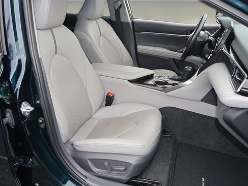 Certified 2021 Toyota Camry XSE w/ Navigation Package FWD image 16