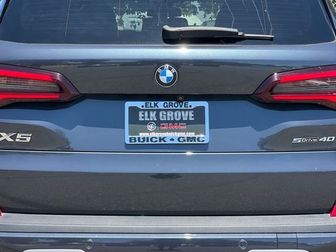 Used 2022 BMW X5 sDrive40i w/ Parking Assistance Package image 46