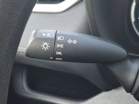 Used 2024 Toyota RAV4 LE AWD/4WD image 23