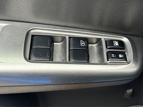 Used 2013 Subaru Impreza WRX Premium image 19