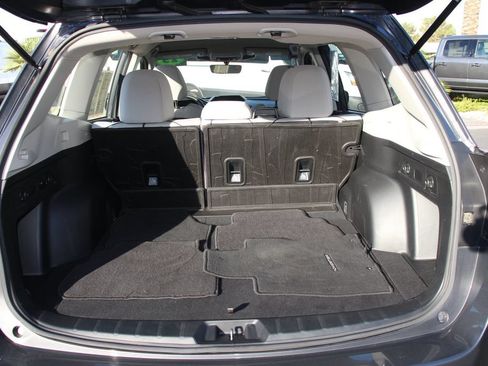 Used 2023 Subaru Forester AWD/4WD image 24