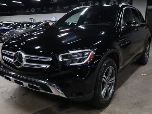 Used 2020 Mercedes-Benz GLC 300 image 1