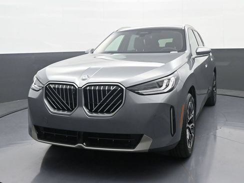 New 2026 BMW X3 xDrive30i w/ Premium Package AWD/4WD image 1
