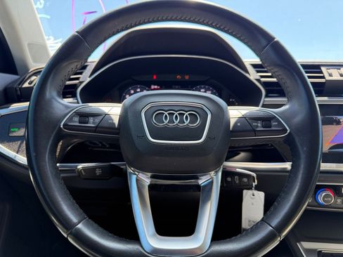 Used 2019 Audi Q3 2.0T Premium AWD/4WD image 16