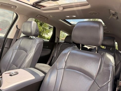 Used 2018 Buick Enclave Premium w/ Experience Buick Package AWD/4WD image 26