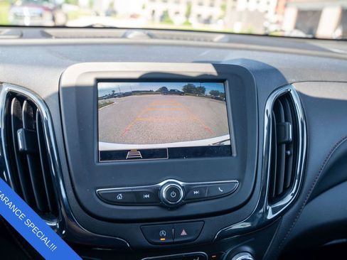 Used 2023 Chevrolet Equinox RS image 29