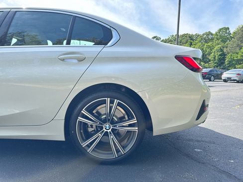 Used 2022 BMW 330i xDrive Sedan w/ Driving Assistance Package AWD/4WD image 26