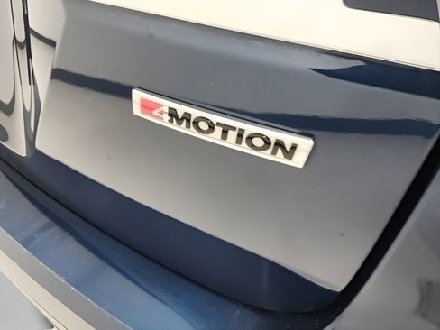 Used 2022 Volkswagen Atlas SE AWD/4WD image 12