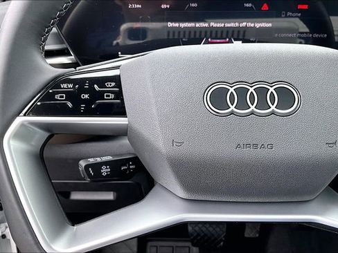 Used 2025 Audi Q5 Premium w/ Premium Plus AWD/4WD image 11