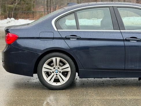 Used 2017 BMW 330i xDrive Sedan image 8