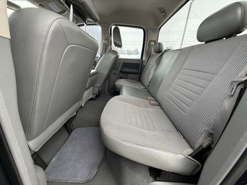 Used 2008 Dodge Ram 1500 Truck ST image 19