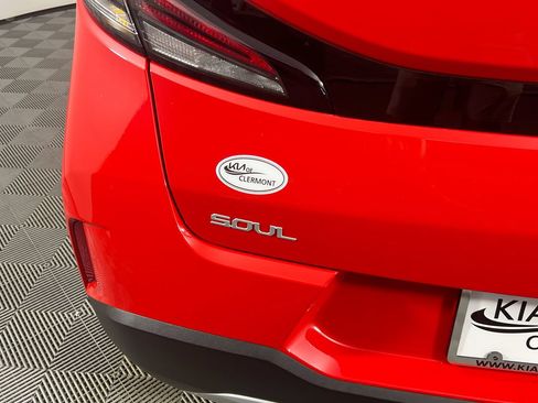Used 2022 Kia Soul LX FWD image 5