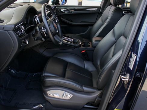 Used 2022 Porsche Macan S image 15