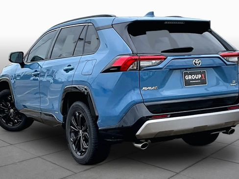 Used 2022 Toyota RAV4 SE AWD/4WD image 12
