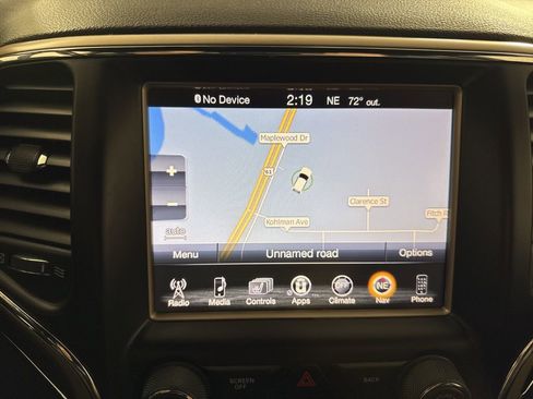 Used 2015 Jeep Grand Cherokee Limited w/ Trailer Tow Group IV image 29