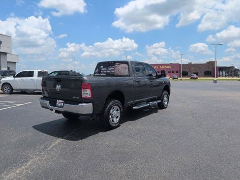 Used 2024 RAM 2500 Tradesman w/ Chrome Appearance Group AWD/4WD image 7
