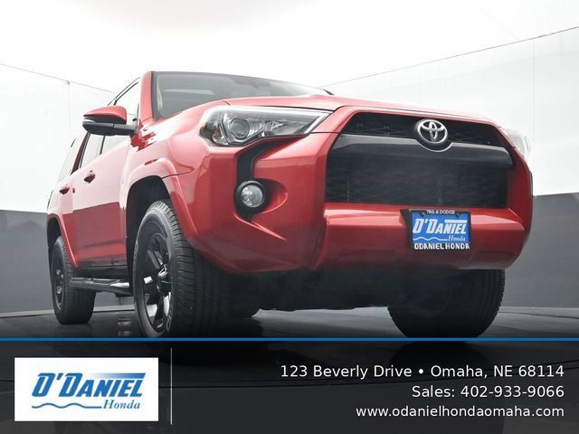 Used 2016 Toyota 4Runner SR5 Premium AWD/4WD image 14