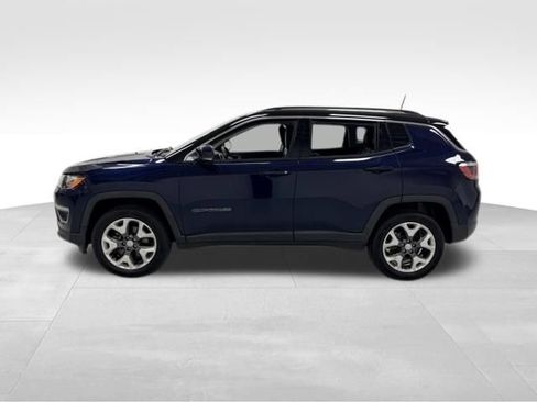 Used 2018 Jeep Compass Limited w/ Safe & Security Group AWD/4WD image 3