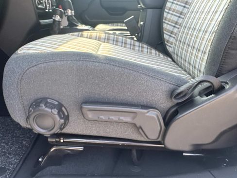 New 2026 Jeep Gladiator Sport AWD/4WD image 15