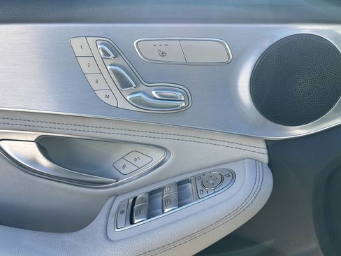 Used 2016 Mercedes-Benz C 300 4MATIC Sedan image 9