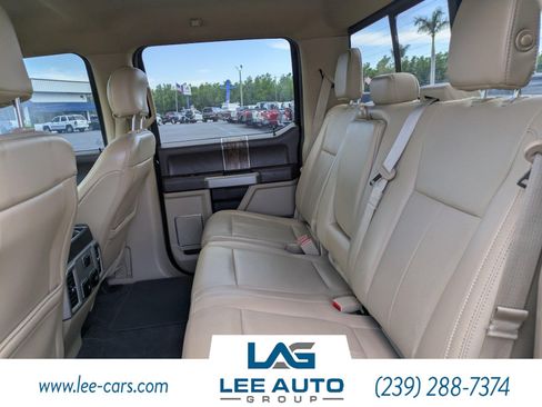 Used 2018 Ford F150 Lariat w/ Trailer Tow Package RWD image 10