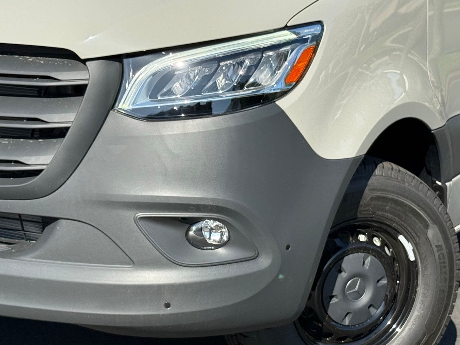 New 2026 Mercedes-Benz Sprinter 2500 image 3