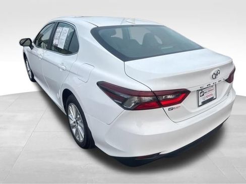 Used 2024 Toyota Camry LE AWD/4WD image 3