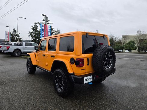 Used 2021 Jeep Wrangler Unlimited Rubicon 4xe w/ Cold Weather Group image 7