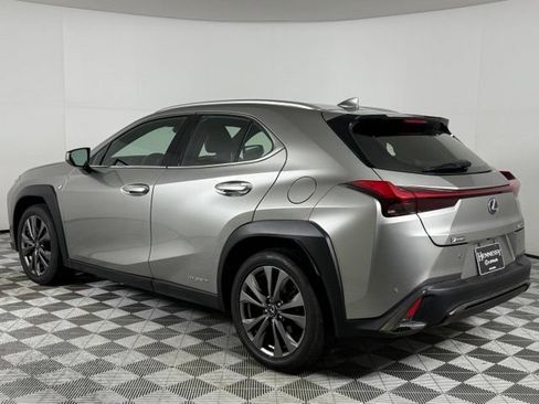 Used 2021 Lexus UX 250h F Sport AWD/4WD image 7