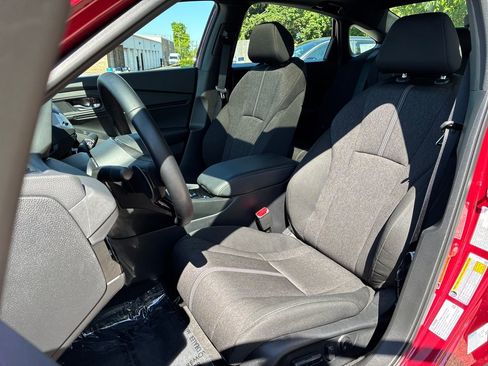Used 2025 Honda Accord Sport image 11