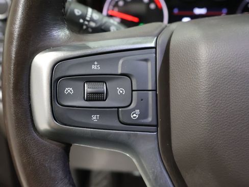 Used 2022 Chevrolet Silverado 1500 LTZ image 39