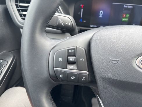 Used 2024 Ford Escape Active image 14