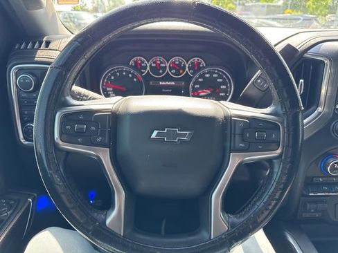 Used 2021 Chevrolet Silverado 1500 LT Trail Boss w/ Convenience Package II AWD/4WD image 16