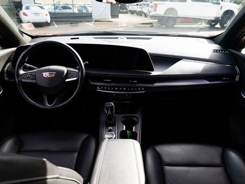 Used 2023 Cadillac XT4 Premium Luxury AWD/4WD image 8