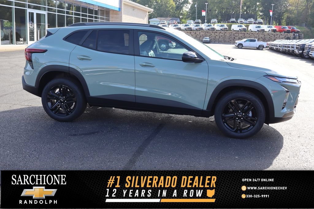 New 2026 Chevrolet Trax ACTIV w/ Sunroof Package FWD image 1
