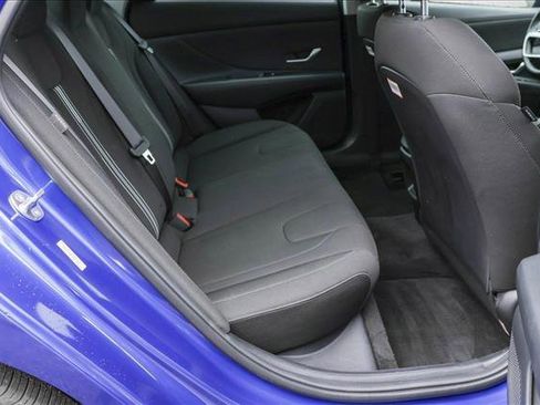 Certified 2024 Hyundai Elantra SEL image 26